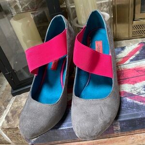 LONDON REBEL Wedge Heel Grey Microsuede Hot Pink Elastic Size 7